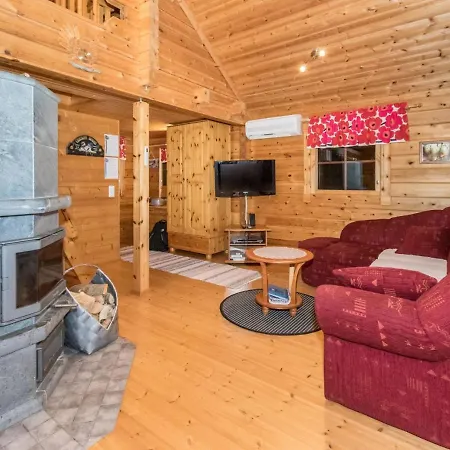 Semesterbostad Kaeenpesae By Interhome